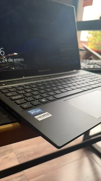 Notebook core I3 BANGHO MAX L5 I3